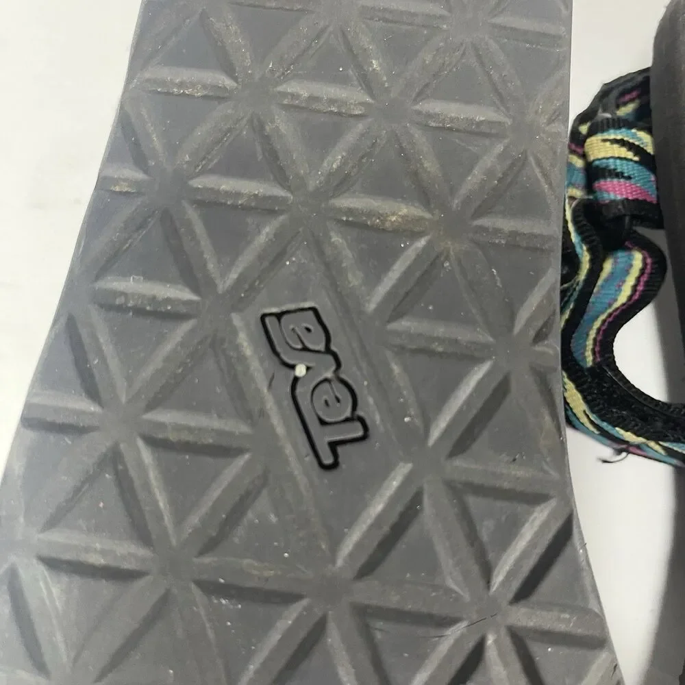 Teva Original Universal Sandals - Women’s Size 8 - Retro Geometric Multi-Color